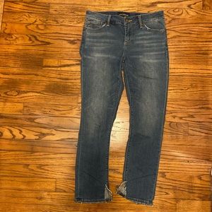 Lucky Mid-rise Lolita Crop Jeans Distressed Hem